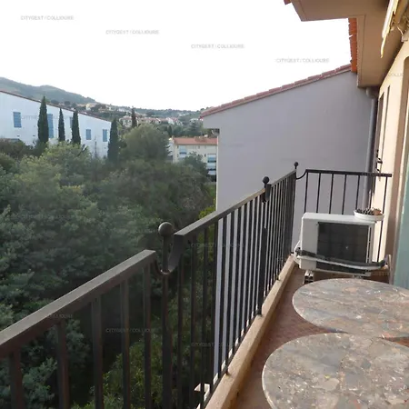 4pa72 - Magnifique Pour 4 Dans Avec Piscine Et Parking Collioure
