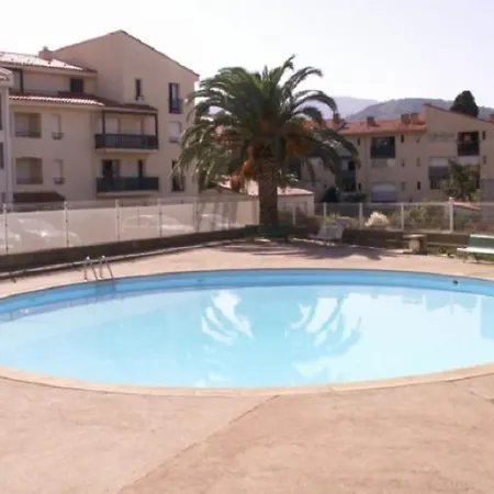 4pa72 - Magnifique Pour 4 Dans Avec Piscine Et Parking Apartmán Collioure