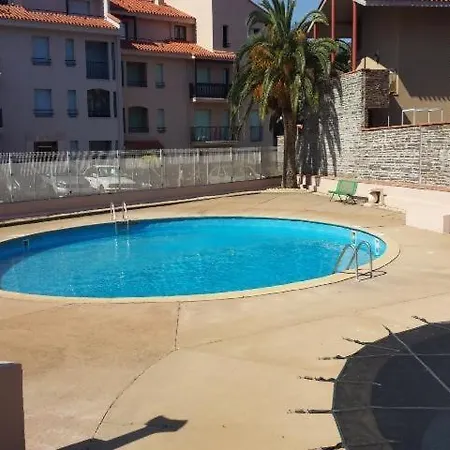 Apartmán 4pa72 - Magnifique Pour 4 Dans Avec Piscine Et Parking